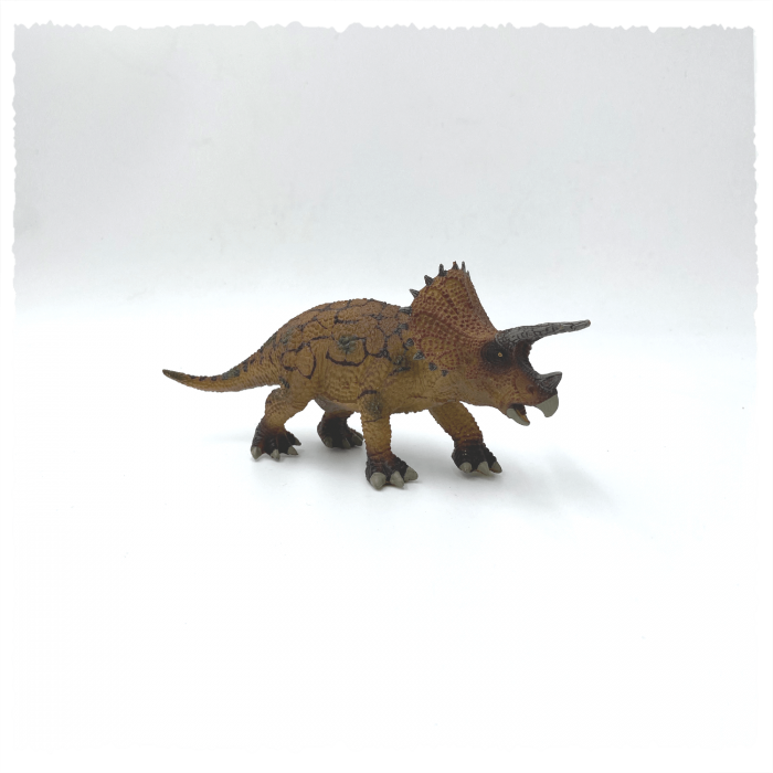Juguete Dinosaurio Triceratops Buin Zoo